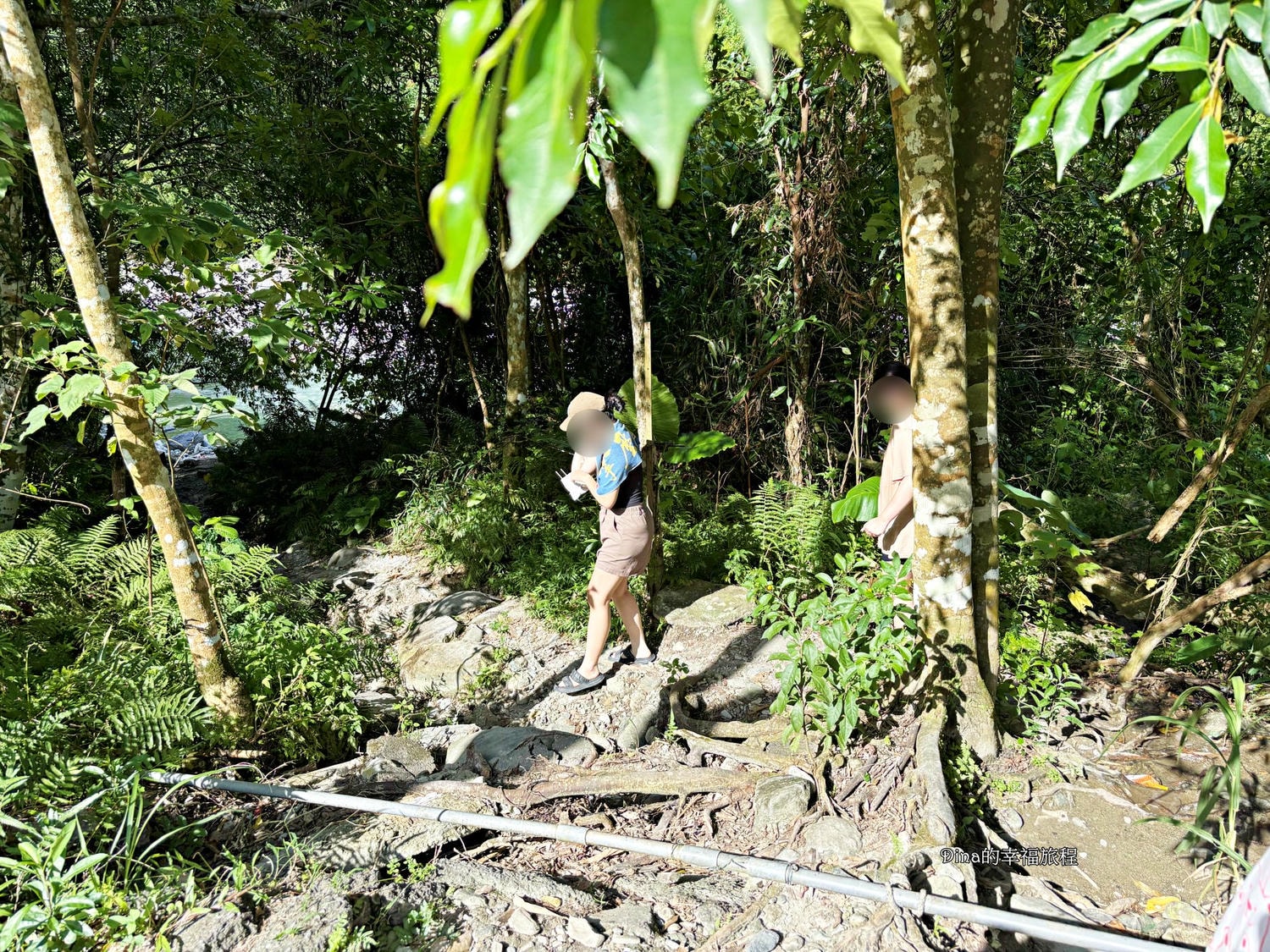 【花蓮景點】砂婆礑溪遊憩區。溪水超清澈、冰涼~花蓮人的玩水秘境 - 第7張圖 【花蓮景點】砂婆礑溪遊憩區。溪水超清澈、冰涼~花蓮人的玩水秘境