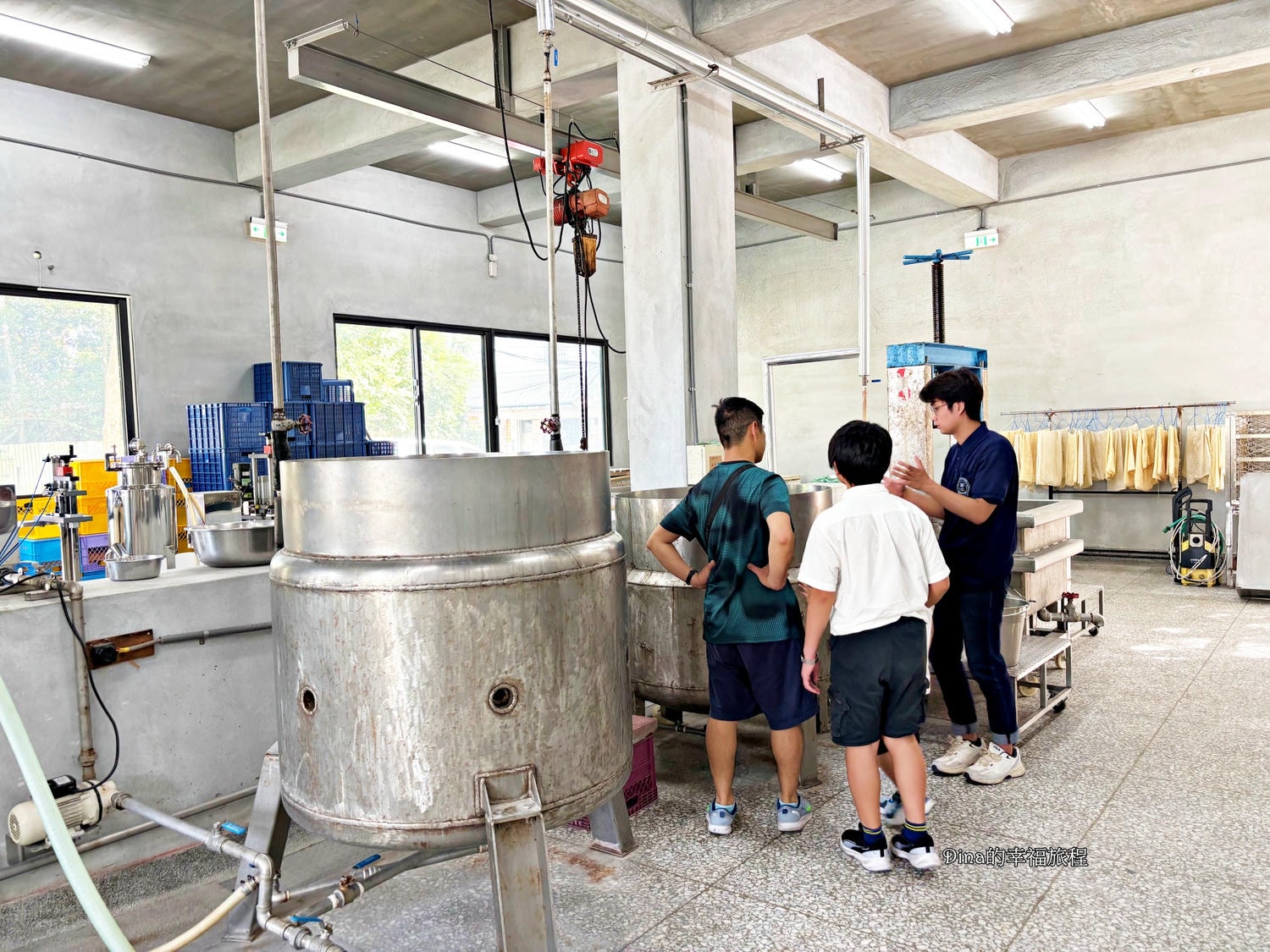 【花蓮親子體驗】一品醇醬油。詳細導覽參觀醬油製做過程、親子互動DIY醬油烤仙貝。假日雨天備案親子遊好去處 - 第19張圖 【花蓮親子體驗】一品醇醬油。詳細導覽參觀醬油製做過程、親子互動DIY醬油烤仙貝。假日雨天備案親子遊好去處