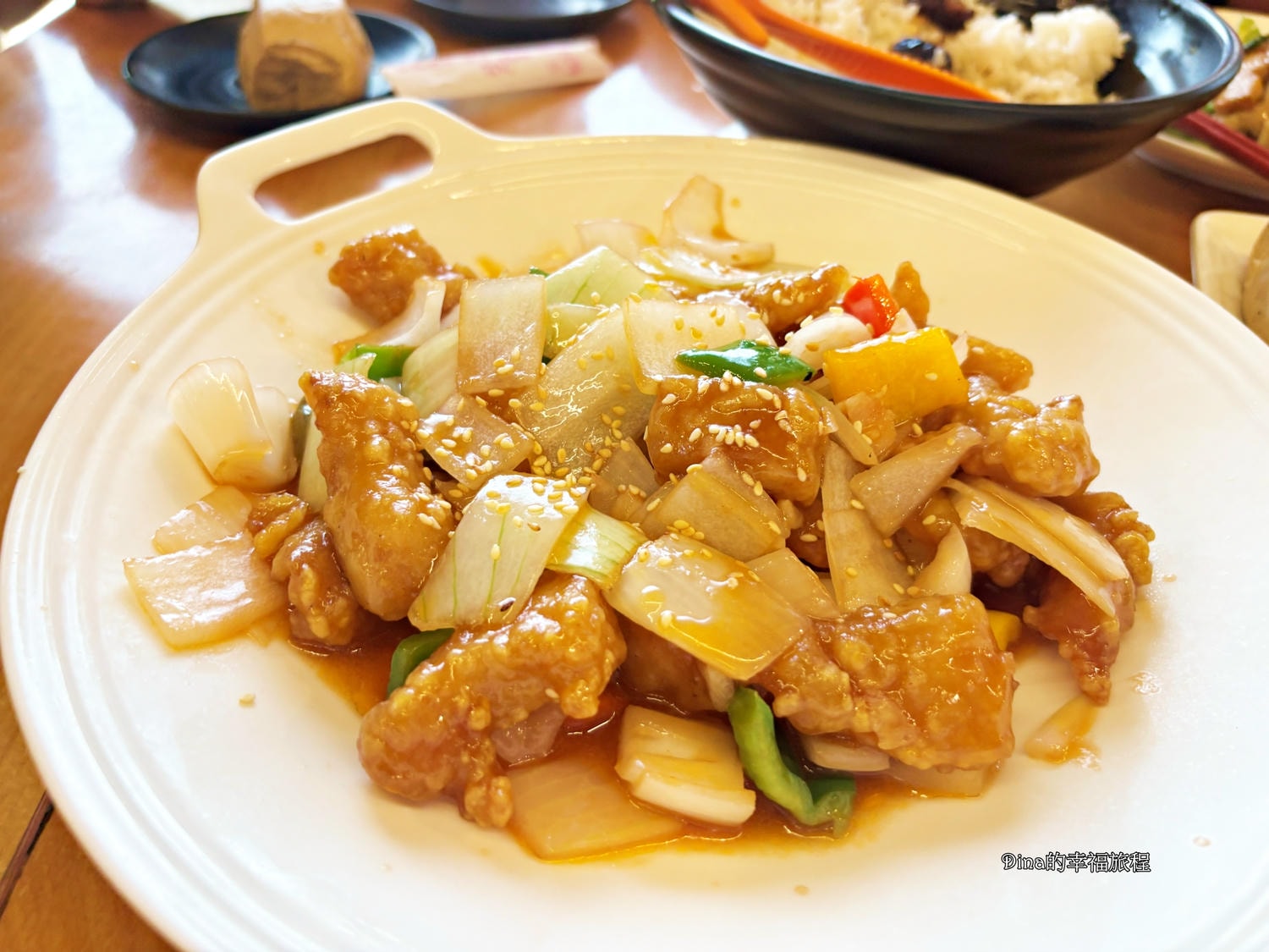 【苗栗美食】棗莊古藝庭園膳坊。紅棗特色料理/親子友善餐廳/有附沙坑、兒童氣車、小遊樂場 - 第24張圖 【苗栗美食】棗莊古藝庭園膳坊。紅棗特色料理/親子友善餐廳/有附沙坑、兒童氣車、小遊樂場