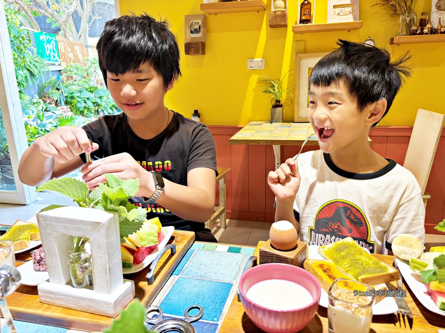 【花蓮住宿】呼吸民宿。超親民的貓咪民宿，週邊美食多、地址位置佳
