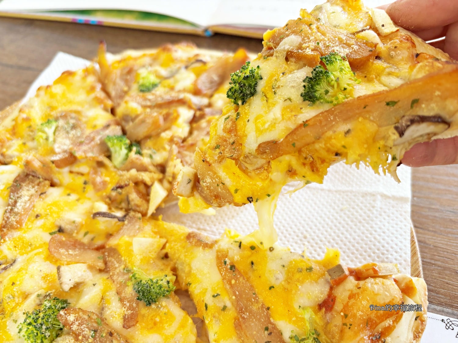 【南投美食】里山間美味披薩。南投山林小徑秘境美食/手作現烤PIZZA/午餐、下午茶輕食聚會地點/南投推薦美食