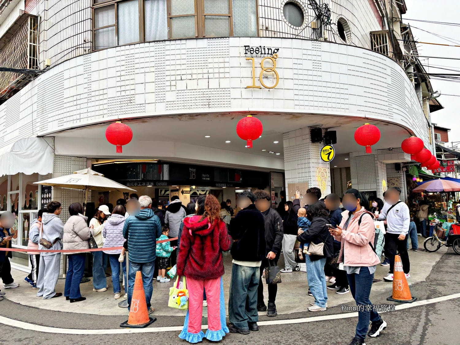 【南投美食】Feeling18生吐司。口感濕潤、柔軟、綿密，入口鬆軟即化~像雲朵般軟嫩/最新推出法式焦糖生吐司/冰淇淋/咖哩麵包