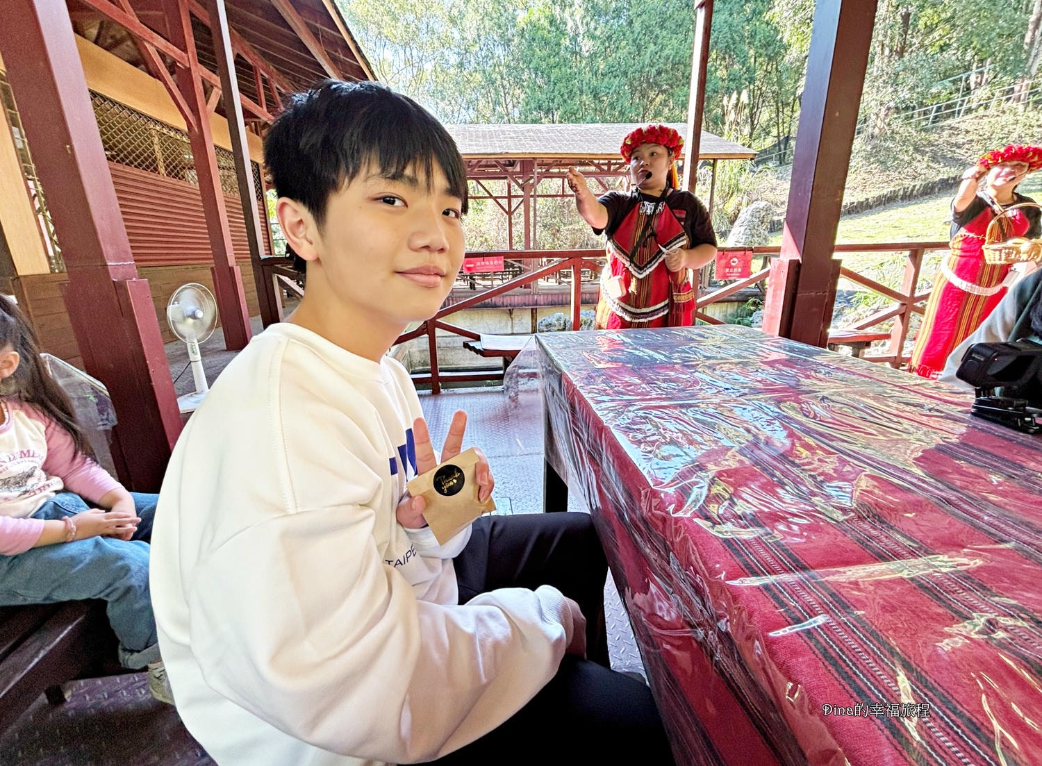 【南投住宿】泰雅渡假村。和孩子一起體驗泰雅族文化、親近大自然/營火晚會烤綿花糖/泡溫泉/高空挑戰體驗/勇士二日遊