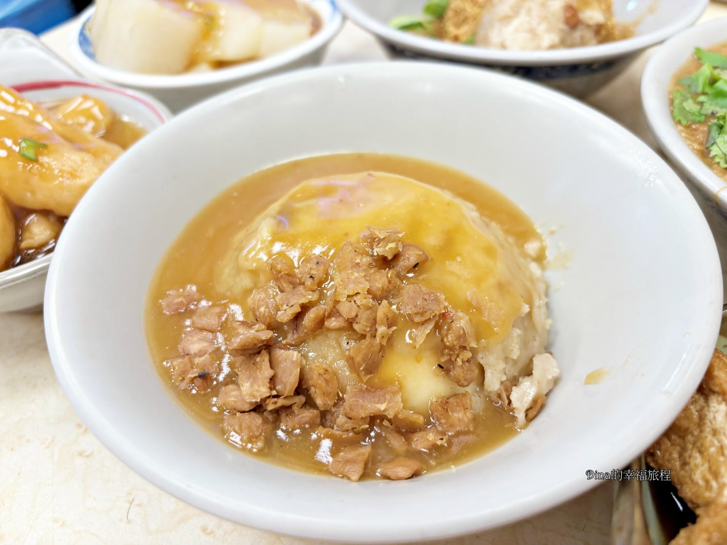 【台北美食】春來蚵仔麵線。台北市七大天王專業麵線/平民美食小吃/傳統的美味/後山碑必吃美食