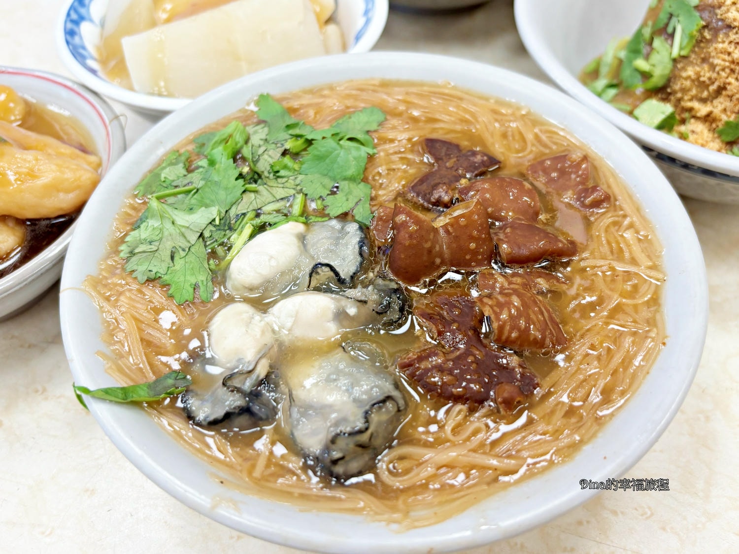 【台北美食】春來蚵仔麵線。台北市七大天王專業麵線/平民美食小吃/傳統的美味/後山碑必吃美食