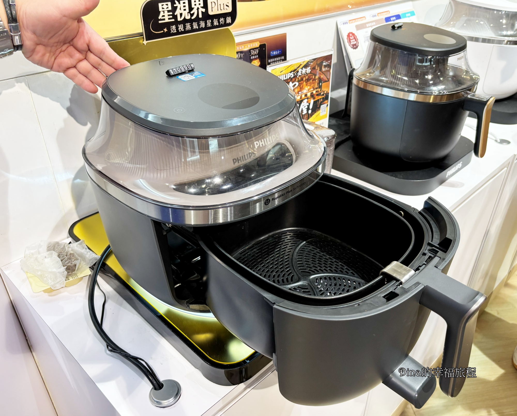 【桃園景點】大江購物中心裝置藝術 全桃最美網美打卡mall。全國獨家全年免費停車、打卡+優惠+新品牌 一進去就逛到出不來/最高CP值購物中心/2026 年中慶全攻略/桃園雨天備案景點 - 第88張圖 【桃園景點】大江購物中心裝置藝術 全桃最美網美打卡mall。全國獨家全年免費停車、打卡+優惠+新品牌 一進去就逛到出不來/最高CP值購物中心/2026 年中慶全攻略/桃園雨天備案景點